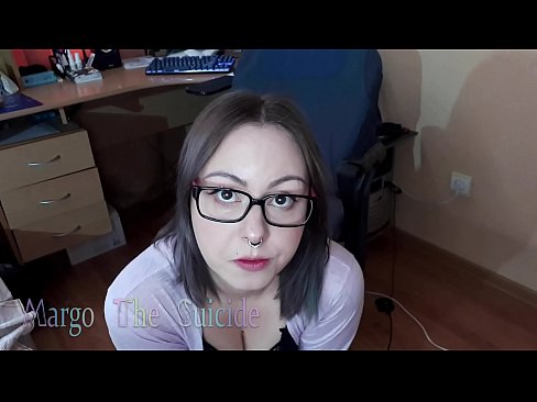 ❤️ Nwatakịrị nwanyị sexy nwere ugegbe na-eme Dildo nke ukwuu na igwefoto na%ig.assistirhentai.ru