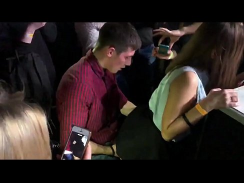 ❤️ Ezigbo mmekọahụ na ụlọ oriri na ọṅụṅụ Russia. 18-afọ Russian girl na ike na ikpu iberibe na a abalị na%ig.assistirhentai.ru